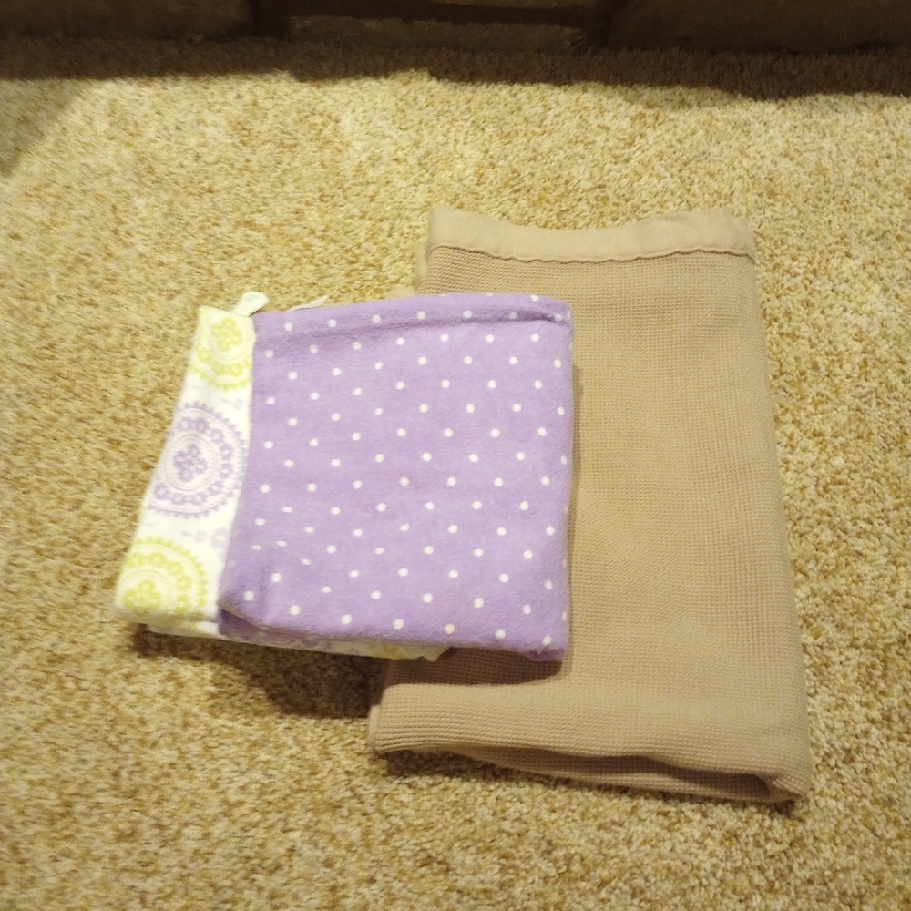 Set of 3 baby blankets